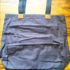 Thirty-One Wanderer Tote